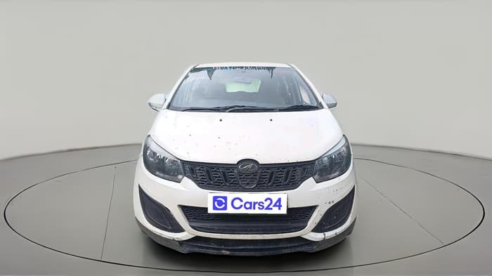 2018 Mahindra MARAZZO M2 8 STR, Diesel, Manual, 2,93,370 km, exterior