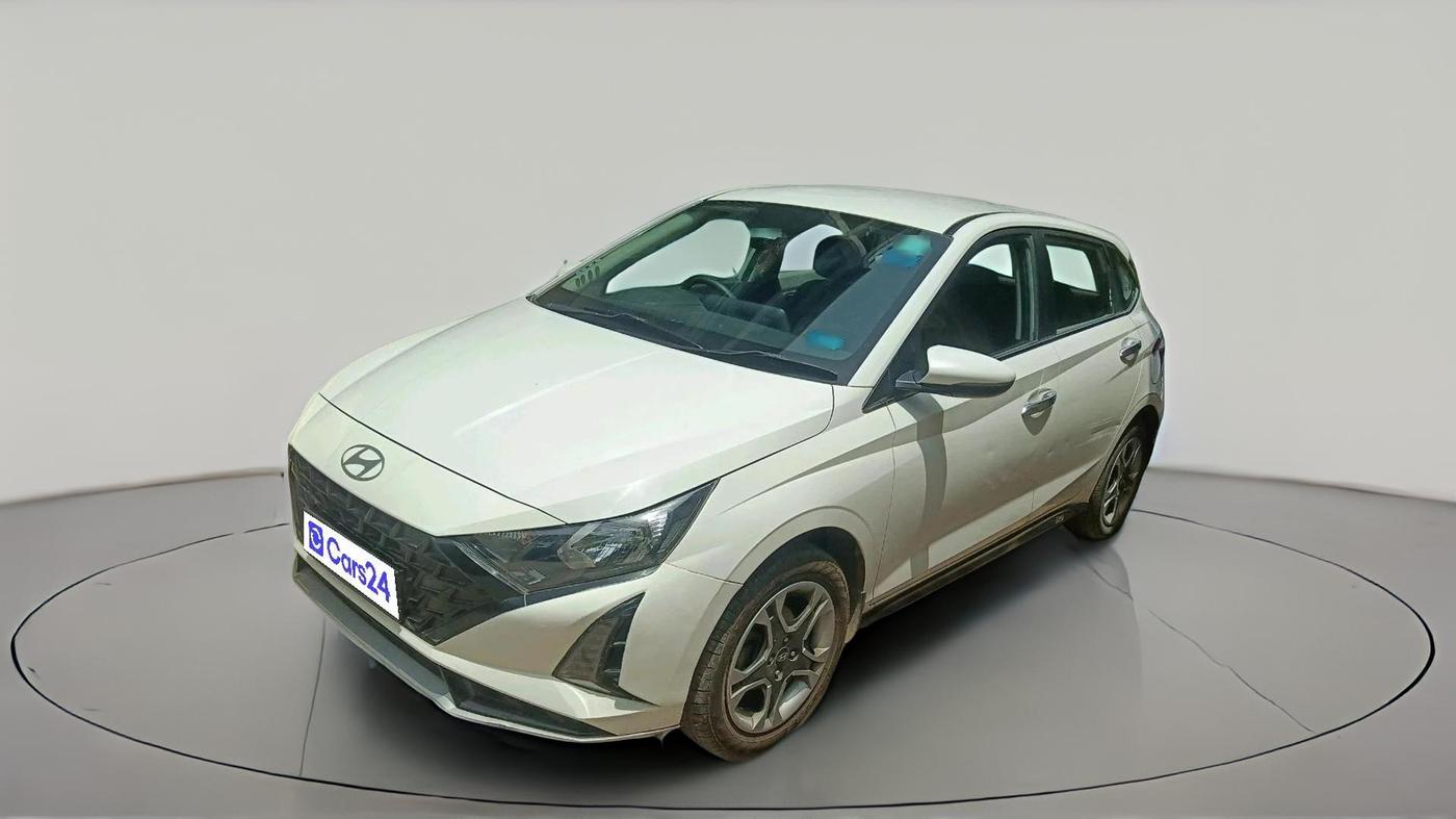 2023 Hyundai NEW I20 SPORTZ 1.2 IVT, Petrol, Automatic, 30,459 km, exterior