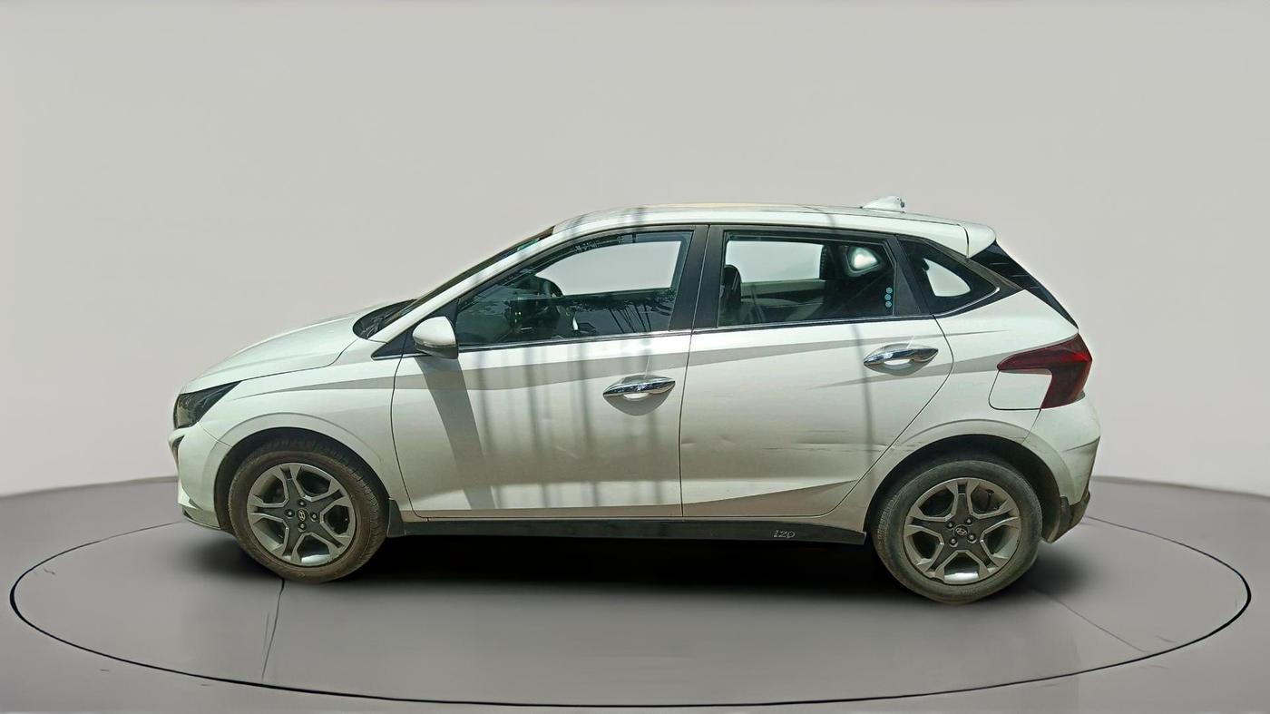 2023 Hyundai NEW I20 SPORTZ 1.2 IVT, Petrol, Automatic, 30,459 km, exterior