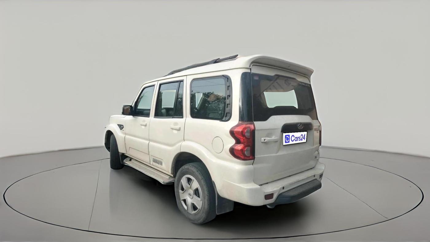 2020 Mahindra Scorpio S5, Diesel, Manual, 93,371 km, exterior
