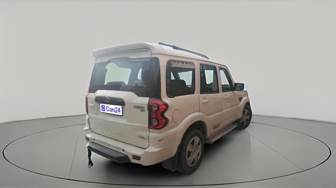 2020 Mahindra Scorpio S5, Diesel, Manual, 93,371 km, exterior