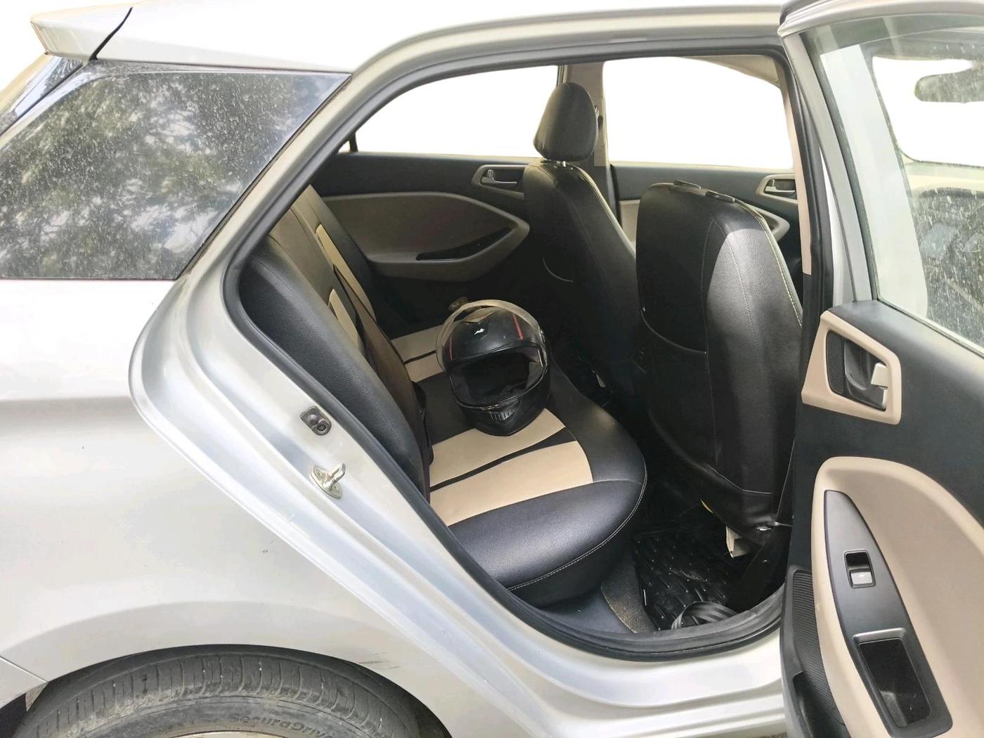 2017 Hyundai Elite i20 ASTA 1.2 (O), Petrol, Manual, 96,322 km, interior