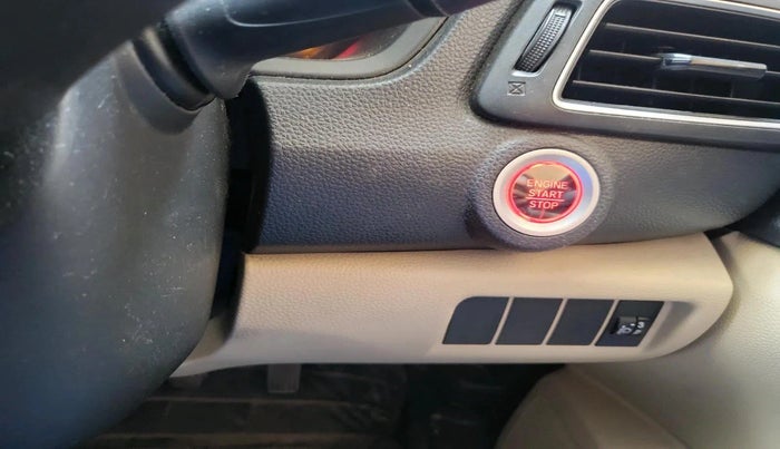 2020 Honda Amaze 1.2L I-VTEC V, Petrol, Manual, 71,682 km, interior