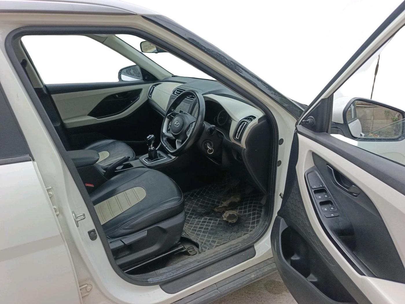 2022 Hyundai Creta E 1.5 DIESEL, Diesel, Manual, 43,165 km, interior