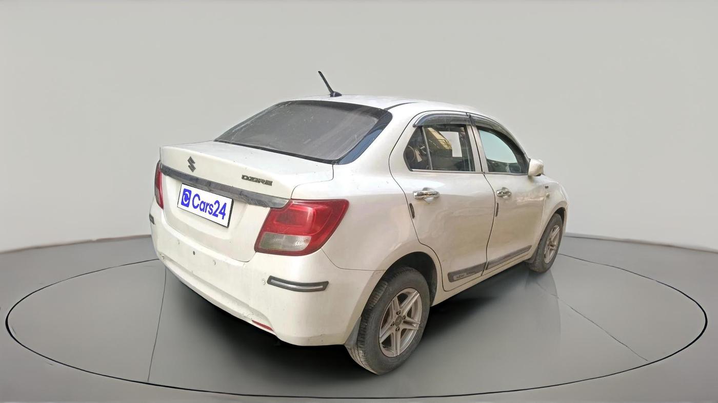 2018 Maruti Dzire LXI, CNG, Manual, 67,183 km, exterior