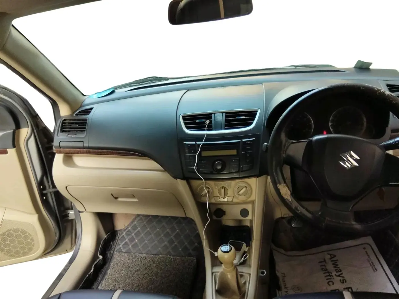2014 Maruti Swift Dzire VXI, Petrol, Manual, 1,34,204 km, interior