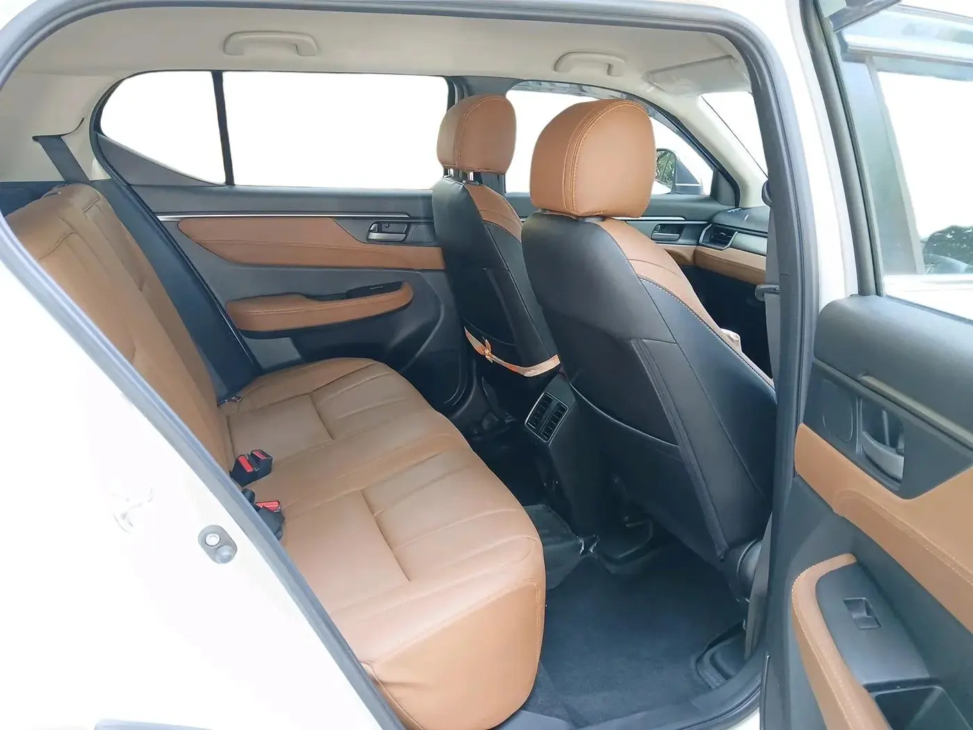 2023 Honda ELEVATE V CVT , Petrol, Automatic, 4,126 km, interior