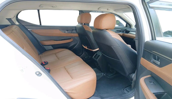2023 Honda ELEVATE V CVT , Petrol, Automatic, 4,126 km, interior
