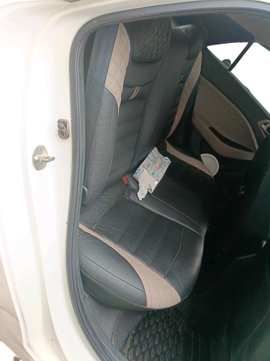 2017 Hyundai Elite i20 ASTA 1.4 CRDI, Diesel, Manual, 1,13,636 km, interior