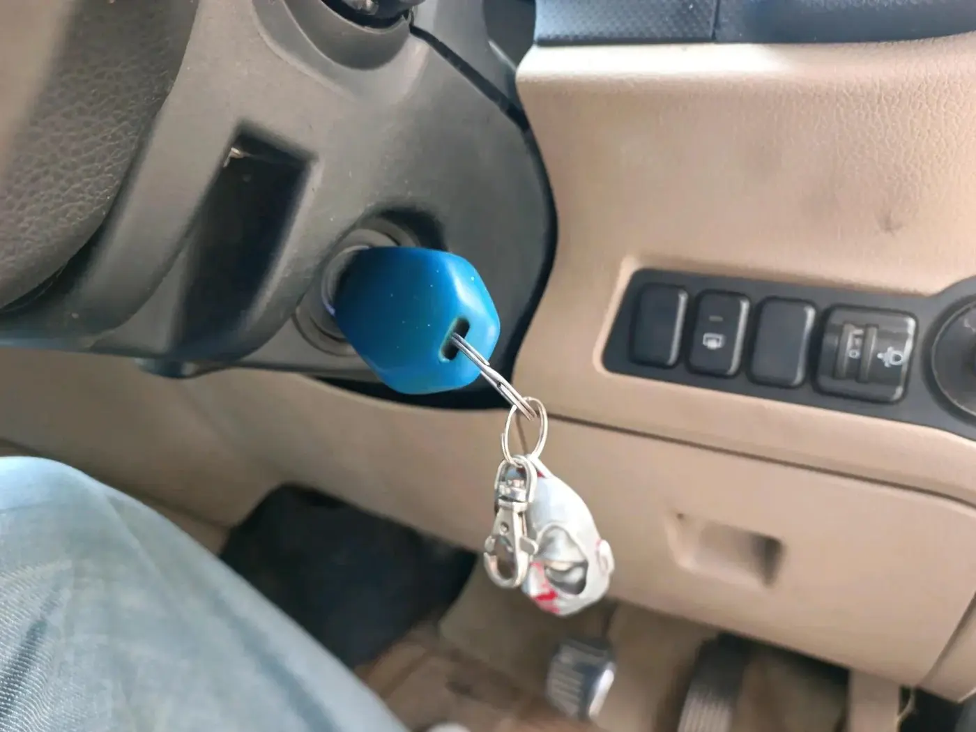 2016 Mahindra TUV300 T8 AMT, Diesel, Automatic, 1,07,269 km, interior