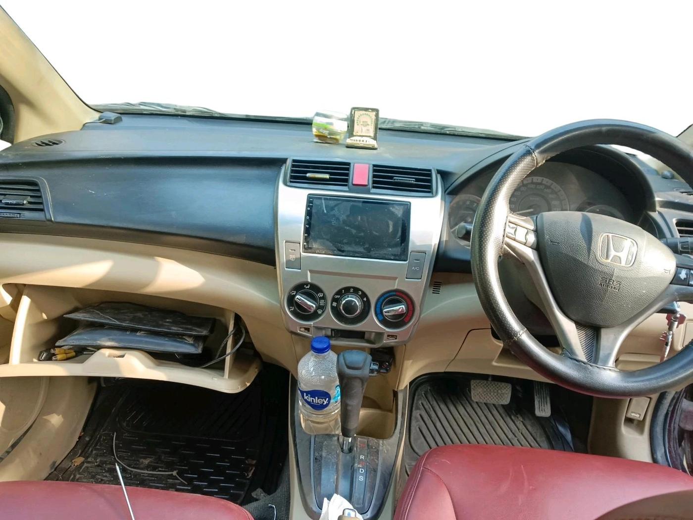2013 Honda City 1.5L I-VTEC V AT, CNG, Automatic, 93,098 km, interior