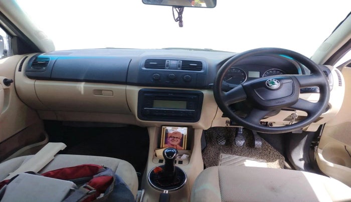 2011 Skoda Fabia ACTIVE 1.2 MPI, Petrol, Manual, 49,443 km, interior