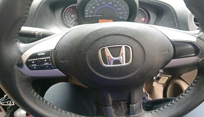 2015 Honda Amaze 1.2L I-VTEC S, Petrol, Manual, 1,14,786 km, interior
