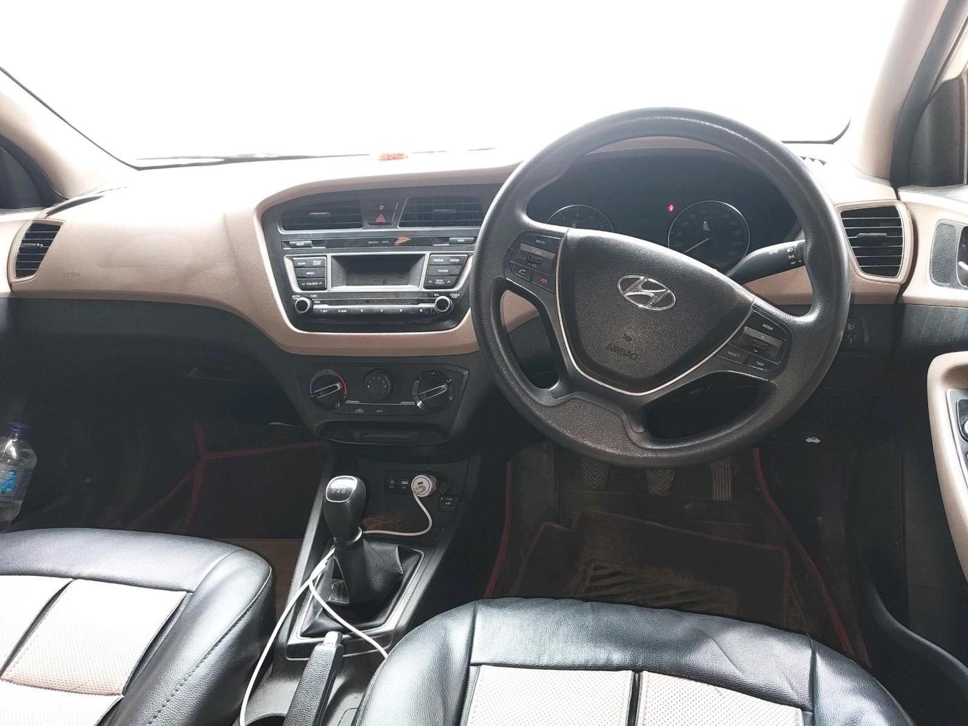 2016 Hyundai Elite i20 MAGNA 1.2, CNG, Manual, 90,663 km, interior