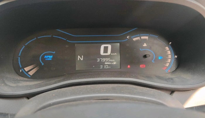 2022 Renault Kwid RXT 1.0 AMT (O), Petrol, Automatic, 38,500 km, interior