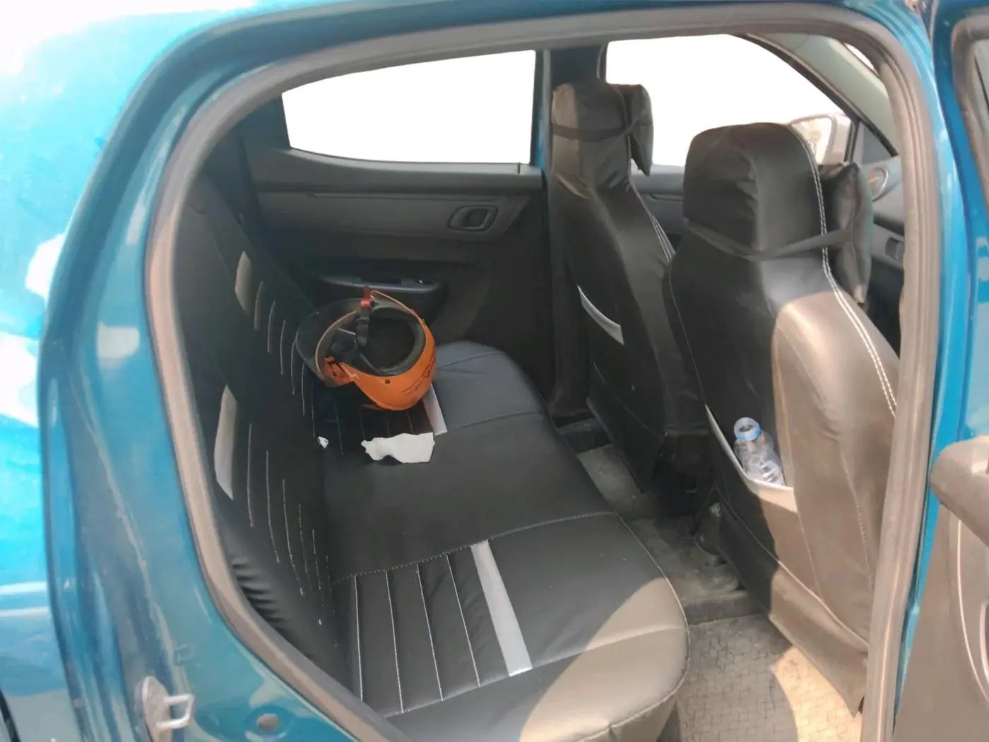 2022 Renault Kwid RXT 1.0 AMT (O), Petrol, Automatic, 38,500 km, interior