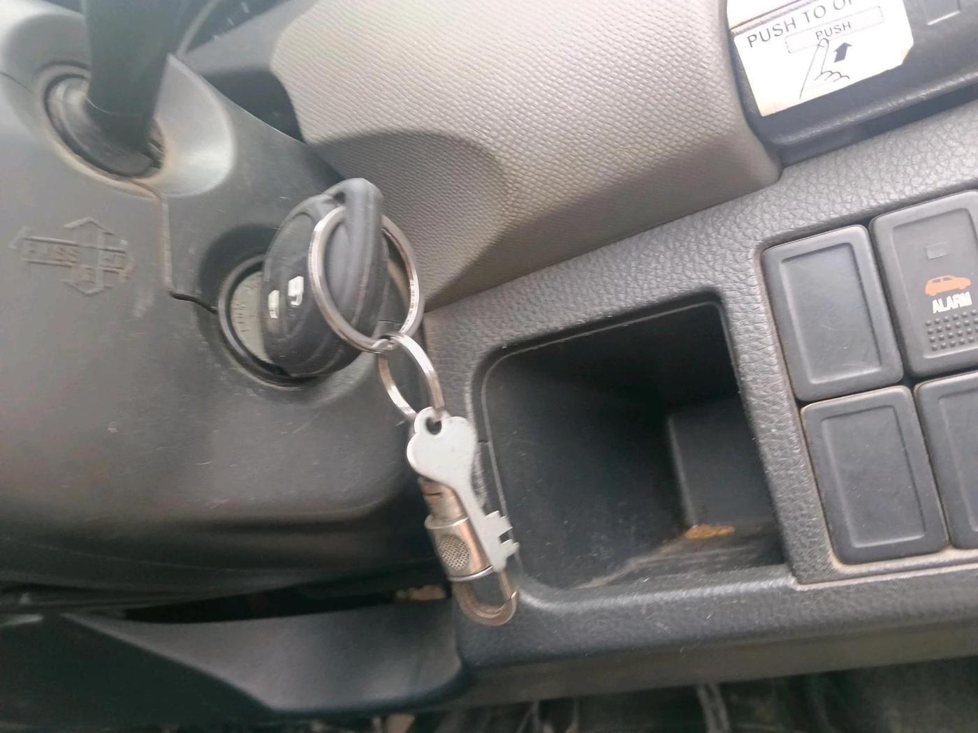 2011 Maruti Wagon R 1.0 VXI, Petrol, Manual, 61,220 km, interior