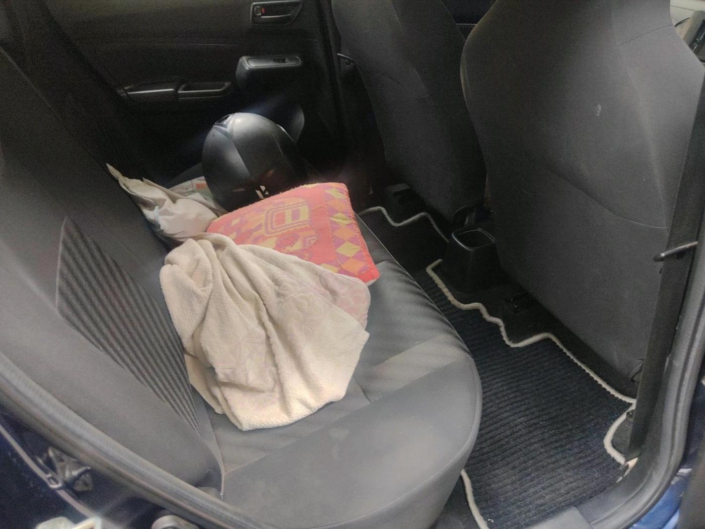 2020 Maruti Swift LXI, Petrol, Manual, 45,801 km, interior
