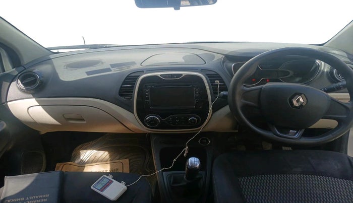 2018 Renault Captur RXE PETROL, Petrol, Manual, 74,207 km, interior