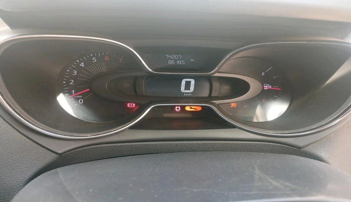 2018 Renault Captur RXE PETROL, Petrol, Manual, 74,207 km, interior
