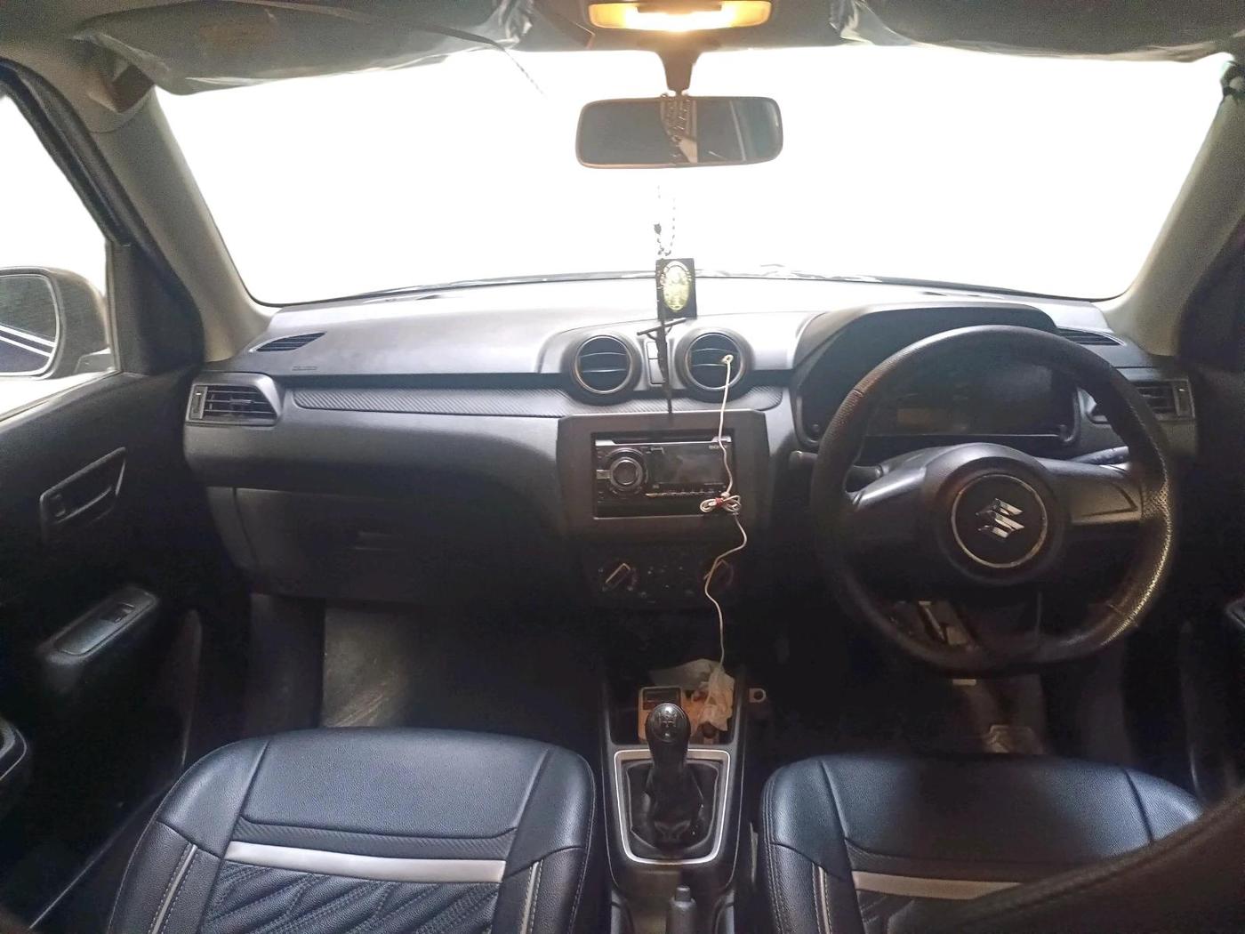 2018 Maruti Swift LXI, Petrol, Manual, 25,844 km, interior