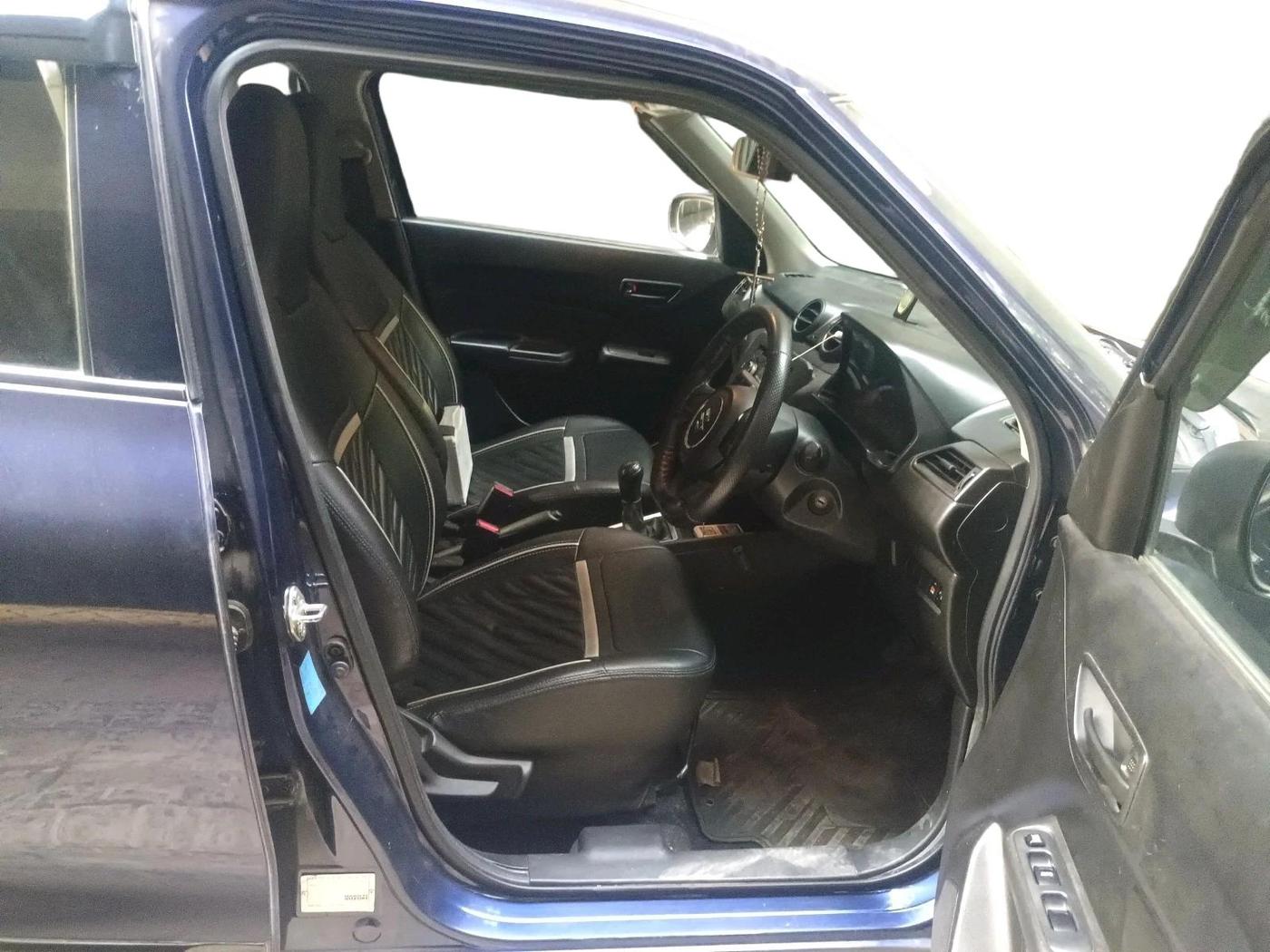 2018 Maruti Swift LXI, Petrol, Manual, 25,844 km, interior