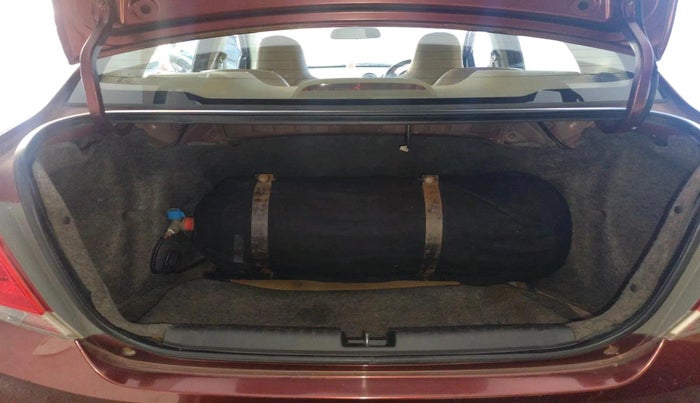 2014 Honda Amaze 1.2L I-VTEC VX AT, CNG, Automatic, 1,18,645 km, exterior