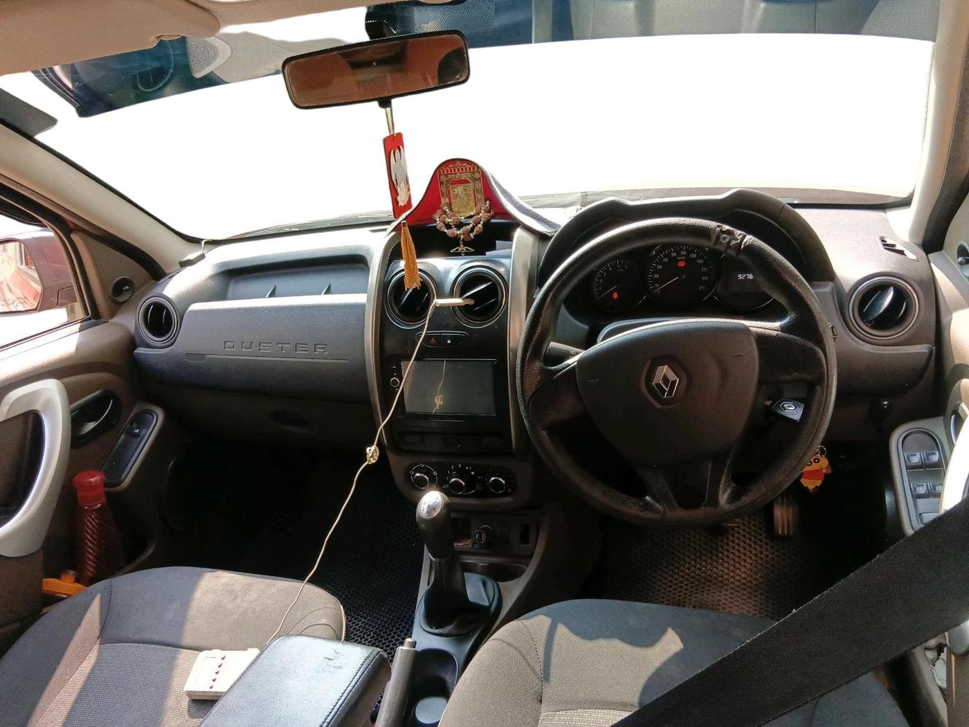 2018 Renault Duster RXE PETROL, Petrol, Manual, 92,767 km, interior