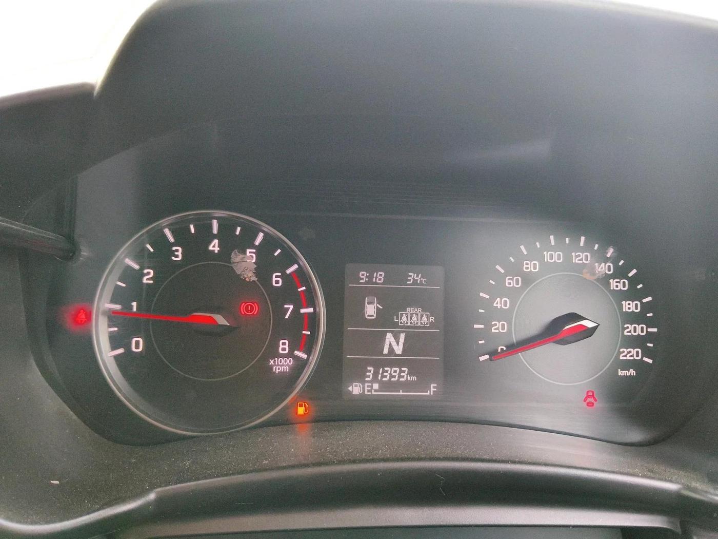 2024 Maruti Swift VXi (O) AMT, CNG, Automatic, 31,393 km, interior