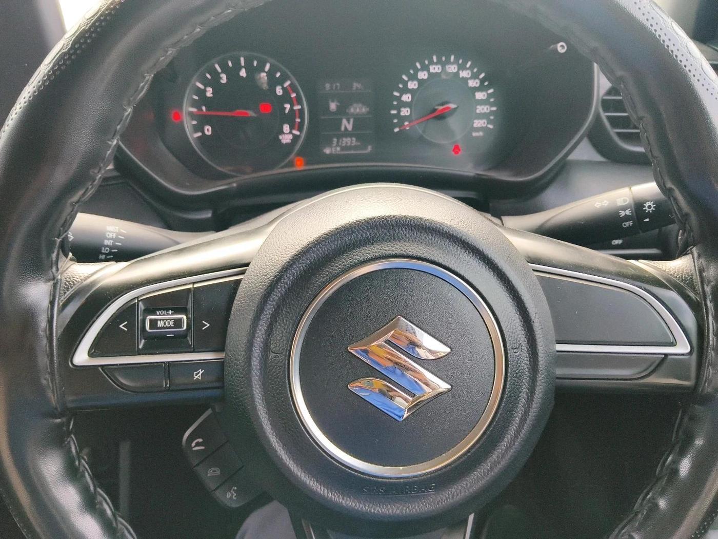 2024 Maruti Swift VXi (O) AMT, CNG, Automatic, 31,393 km, interior
