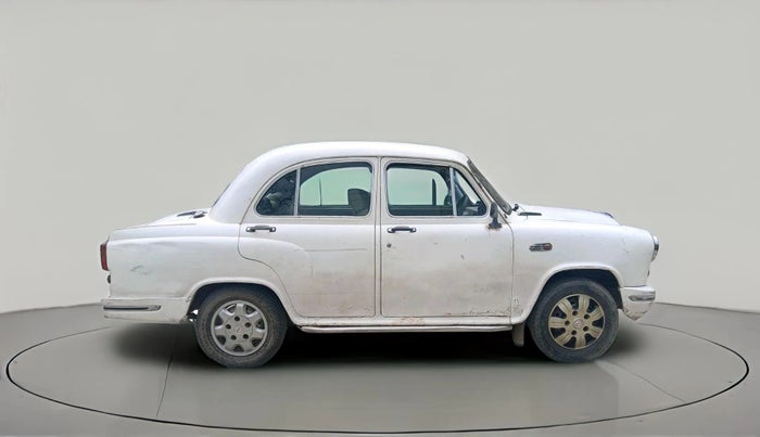 2011 Hindustan Motors Ambassador GRAND 1800 ISZ MPFI, CNG, Manual, 1,64,442 km, exterior