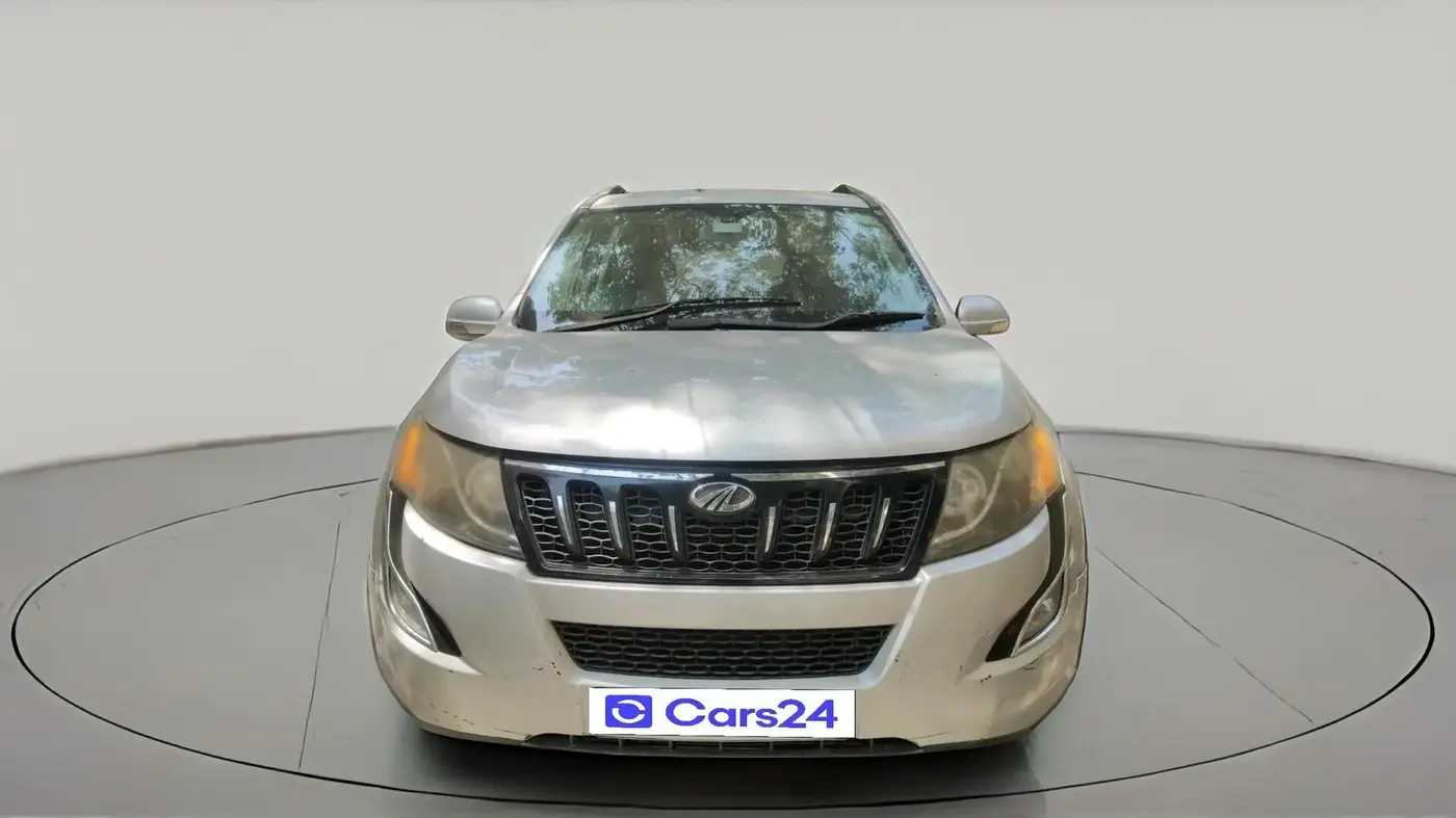 2016 Mahindra XUV500 W8 1.99, Diesel, Manual, 2,41,561 km, exterior