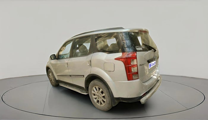 2016 Mahindra XUV500 W8 1.99, Diesel, Manual, 2,41,561 km, exterior