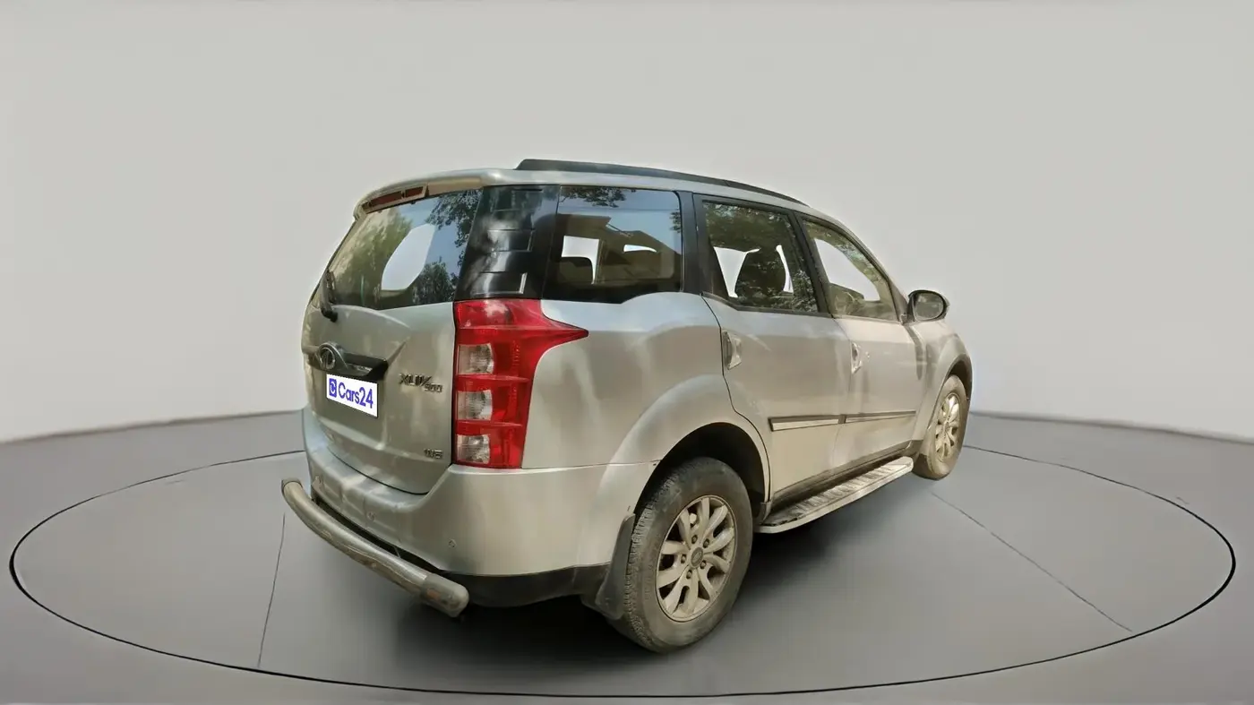 2016 Mahindra XUV500 W8 1.99, Diesel, Manual, 2,41,561 km, exterior