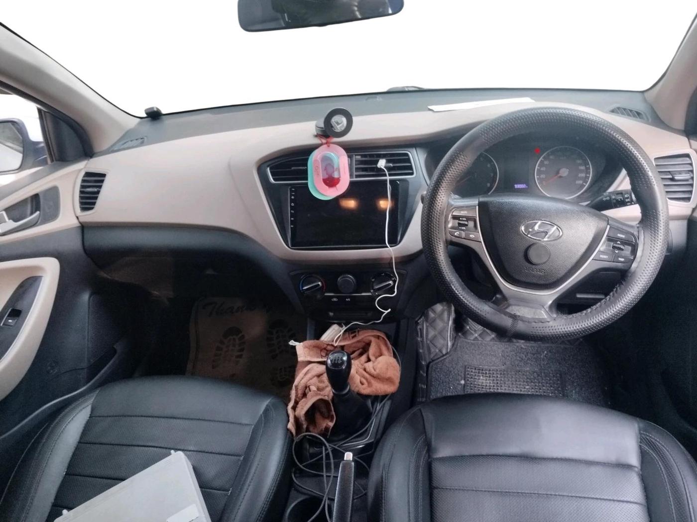 2019 Hyundai Elite i20 MAGNA PLUS 1.2, CNG, Manual, 93,002 km, interior