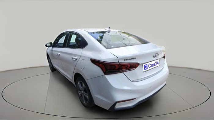 2017 Hyundai Verna 1.6 VTVT SX, Petrol, Manual, 84,251 km, exterior