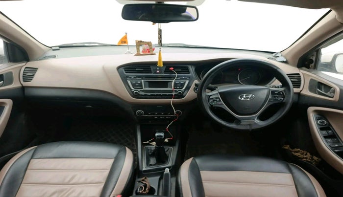2015 Hyundai Elite i20 SPORTZ 1.2 (O), CNG, Manual, 88,484 km, interior