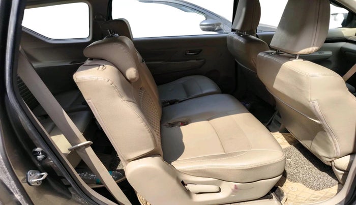 2021 Maruti Ertiga ZXI+ SHVS, Petrol, Manual, 43,590 km, interior