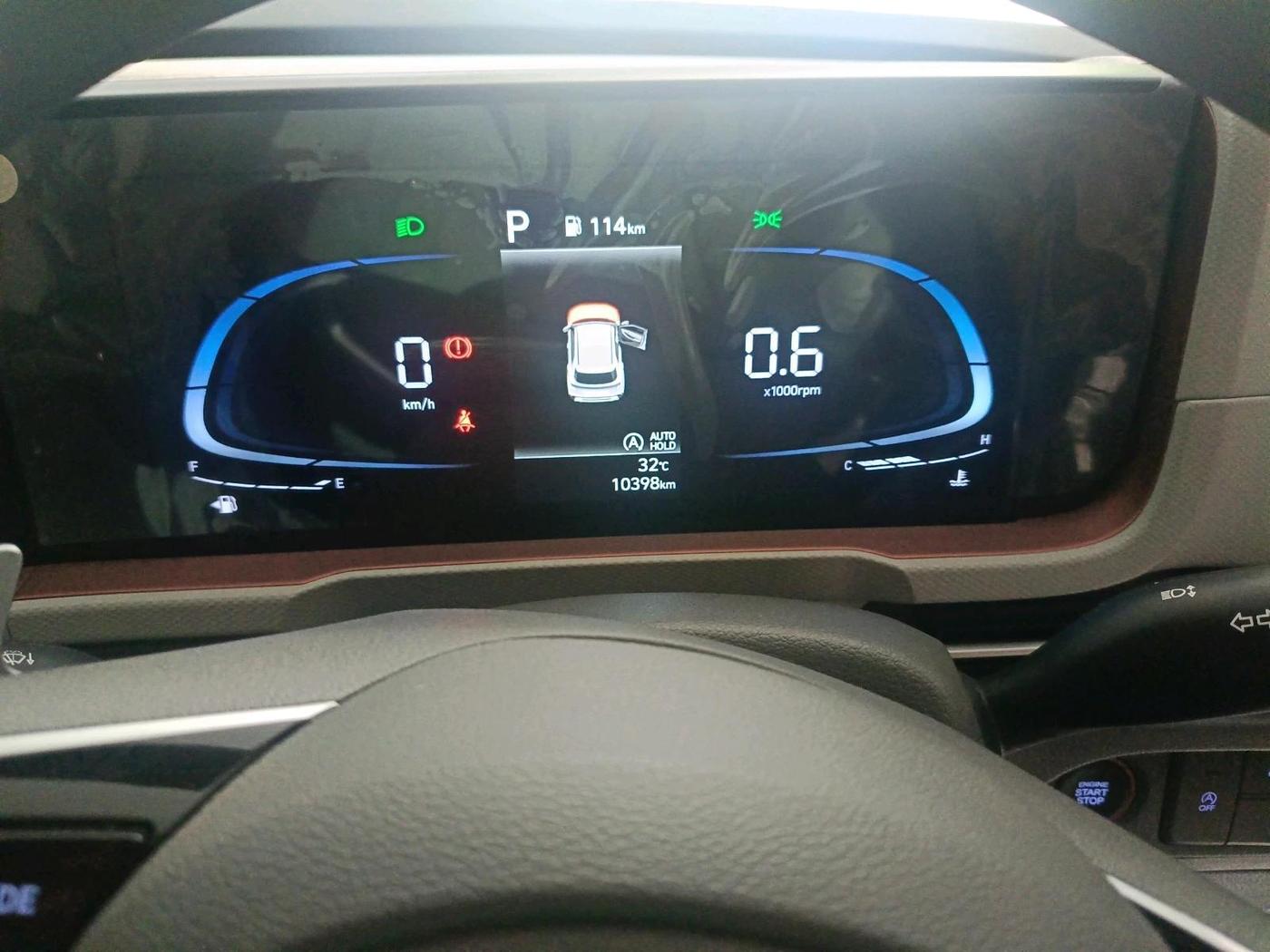 2024 Hyundai Creta 1.5 S (O) MPi iVT, Petrol, Automatic, 10,398 km, interior