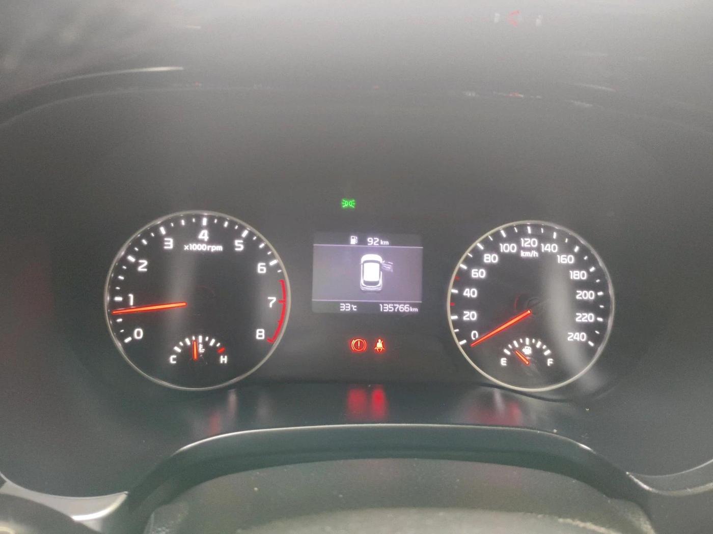 2019 KIA SELTOS HTX 1.5 PETROL, Petrol, Manual, 1,35,766 km, interior