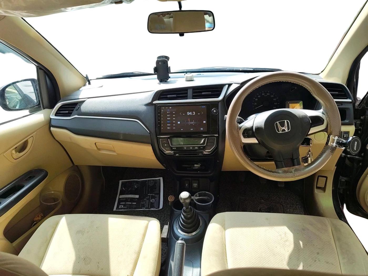 2017 Honda Amaze 1.2L I-VTEC S, Petrol, Manual, 41,504 km, interior