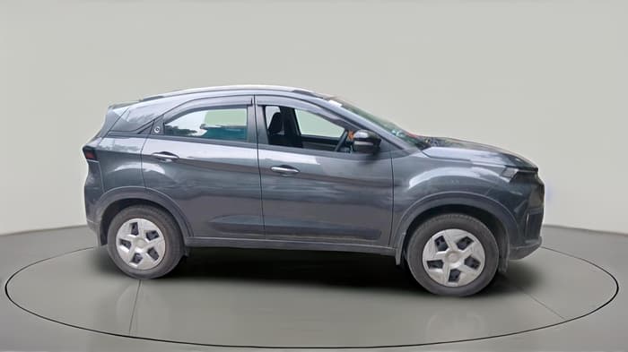 2026 Tata NEXON Pure Plus (S) 1.2 iCNG 6MT, CNG, Manual, 2,045 km, exterior