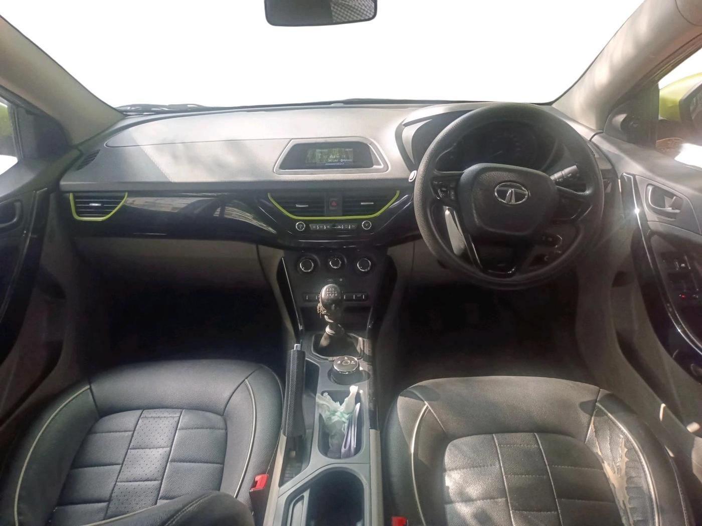 2018 Tata NEXON KRAZ MT PETROL, Petrol, Manual, 64,161 km, interior