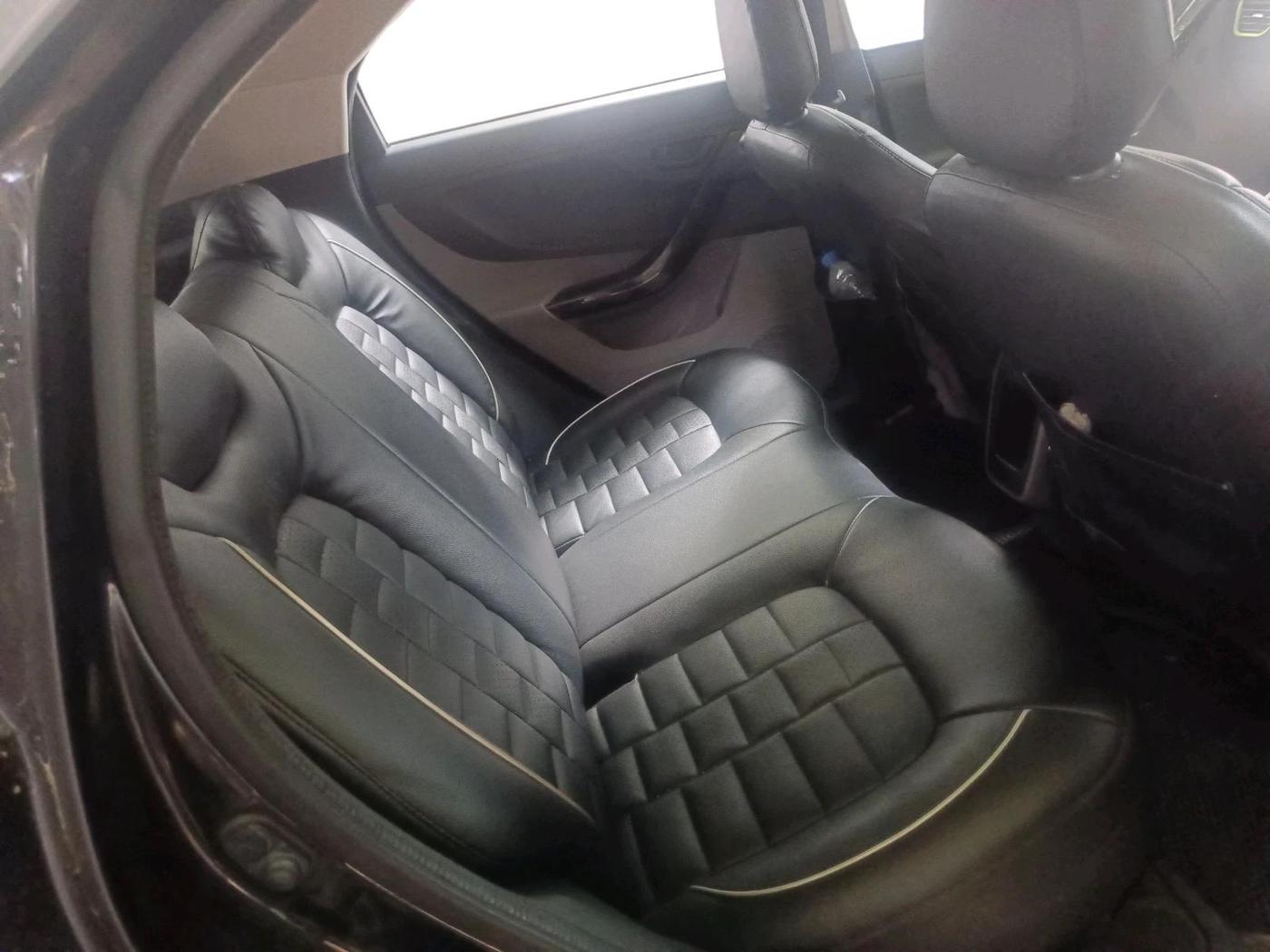 2018 Tata NEXON KRAZ MT PETROL, Petrol, Manual, 64,161 km, interior