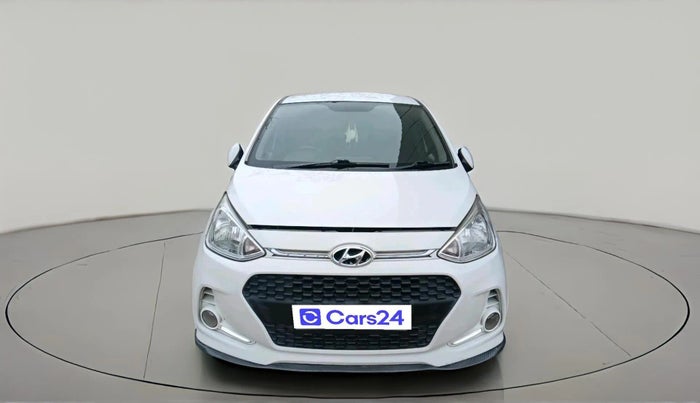 2017 Hyundai Grand i10 SPORTZ 1.2 KAPPA VTVT, CNG, Manual, 1,00,261 km, exterior