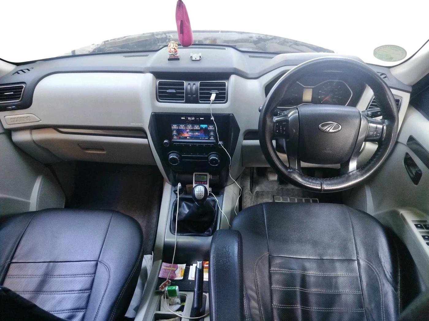 2019 Mahindra Scorpio S9, Diesel, Manual, 68,460 km, interior