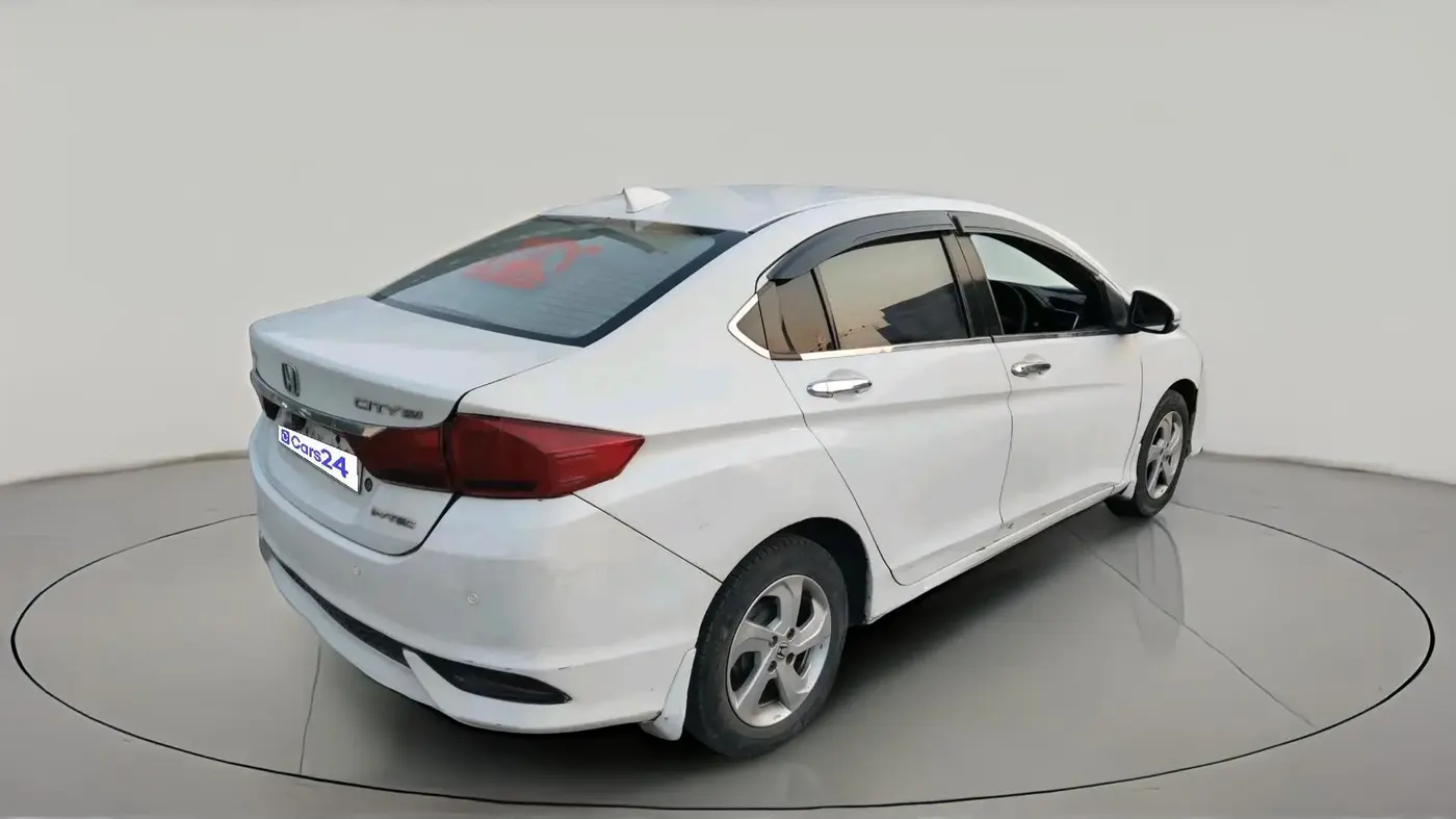 2016 Honda City 1.5L I-VTEC V MT, CNG, Manual, 1,99,071 km, exterior