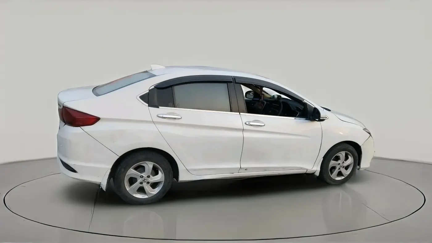 2016 Honda City 1.5L I-VTEC V MT, CNG, Manual, 1,99,071 km, exterior
