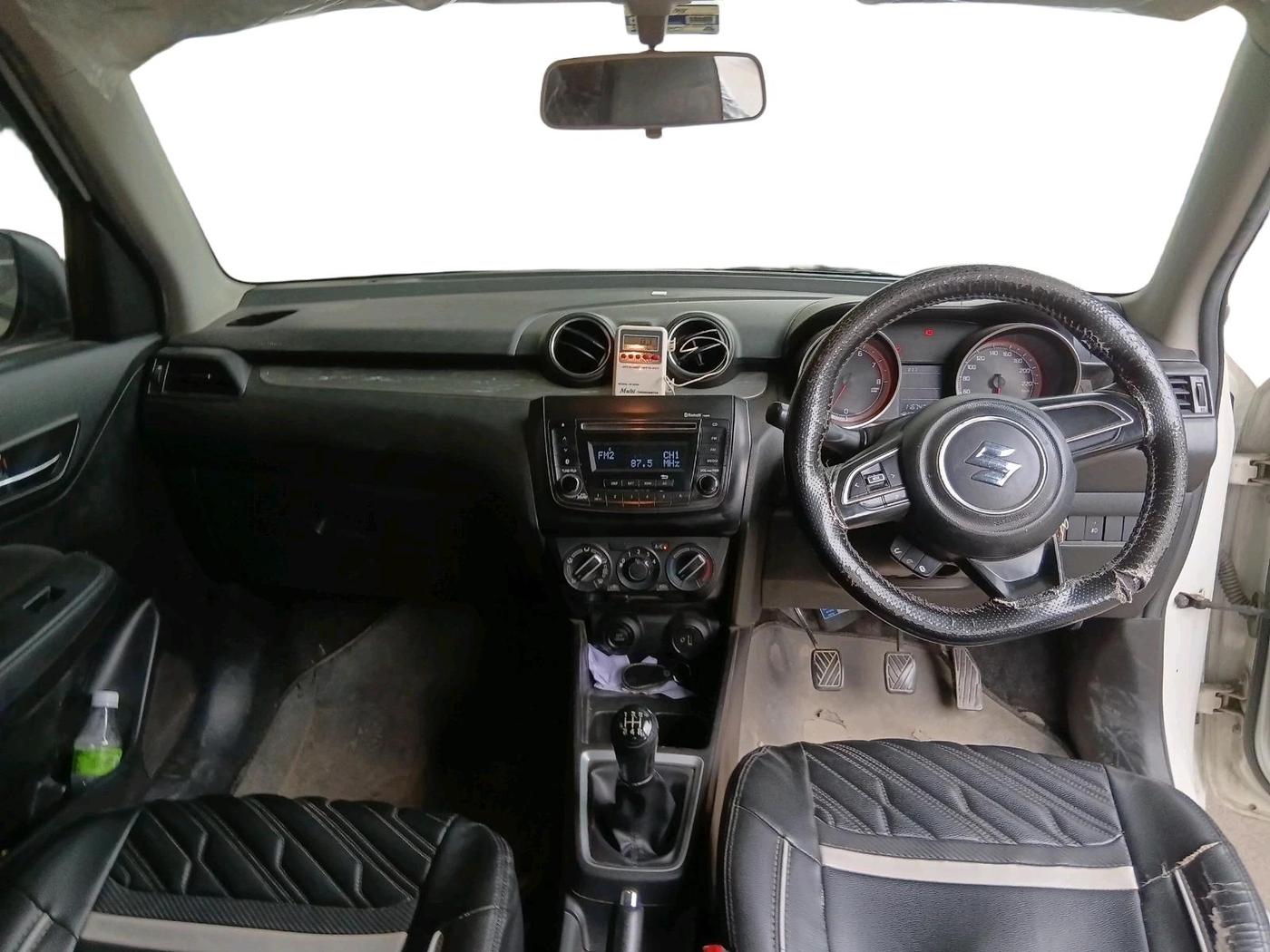 2019 Maruti Swift VXI, Petrol, Manual, 1,16,747 km, interior