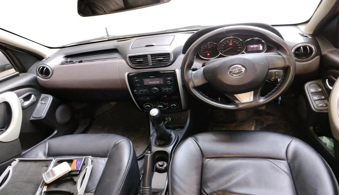 2018 Nissan Terrano XL (P), Petrol, Manual, 58,762 km, interior